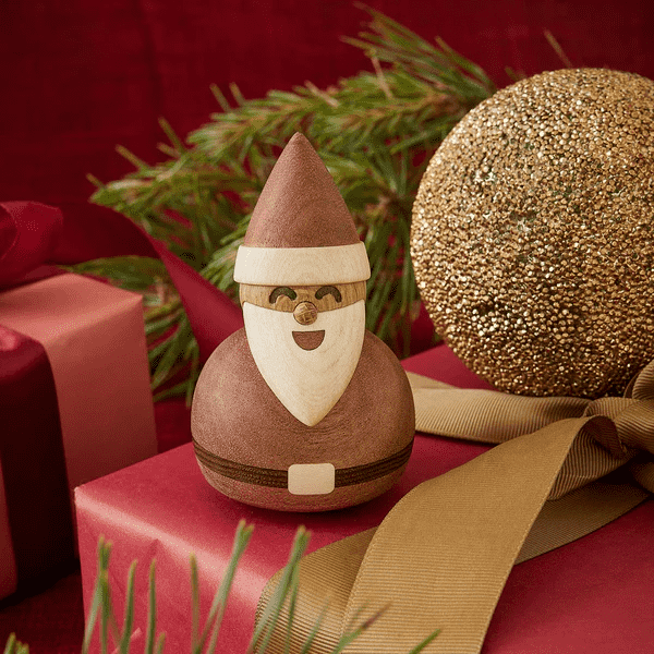 pring Copenhagen Santa Weihnachtsmann Holzfigur, FSC-zertifiziert, Skandinavische Weihnachtsdeko, Weihnachtsmann Schaukelfigur